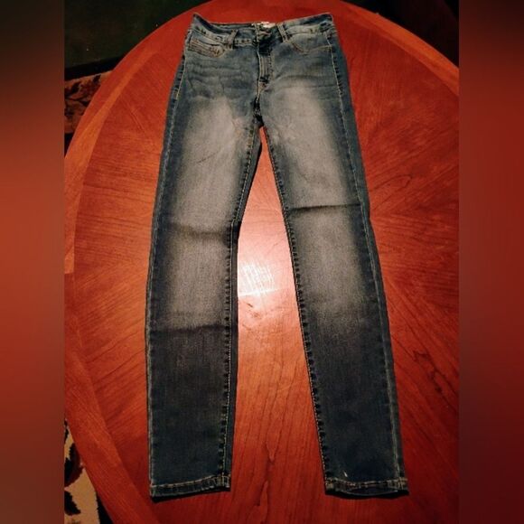 refuge Denim - Women's Blue Jeans by Refuge - Size: 4   (1027)